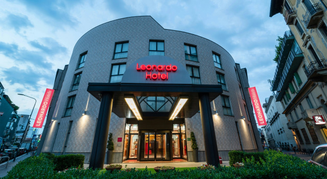 Отель Leonardo Hotel Milan City Center