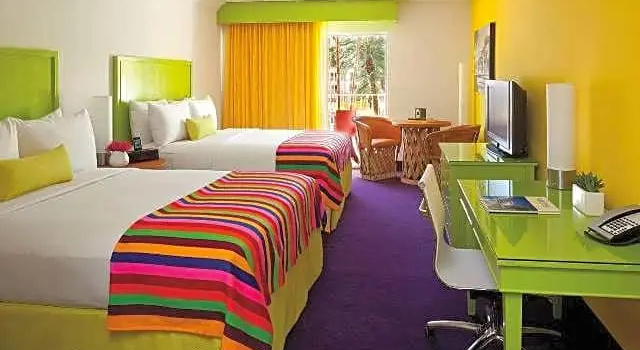Четырёхместный номер Standard с видом на город The Saguaro Palm Springs