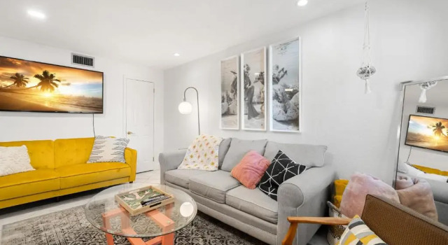 Waves 17, 1 Bedroom, Sleeps 4, Pool View, Heated Pool, Bbq, Wifi