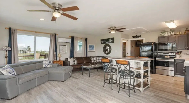 Lazy Lagoon 1 Bedroom Home