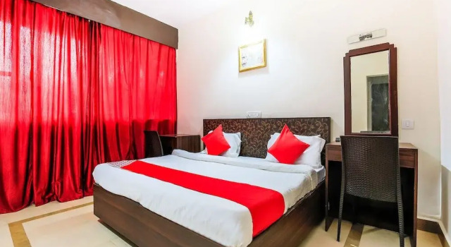 Colva Plaza by OYO, Prenota Hotel Hotel 3 stelle a Colva, 3*