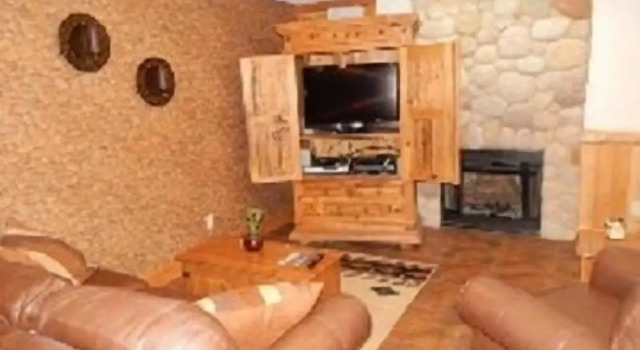 Bear Lodge, Buchen Sie Ferienhaus Apple River 