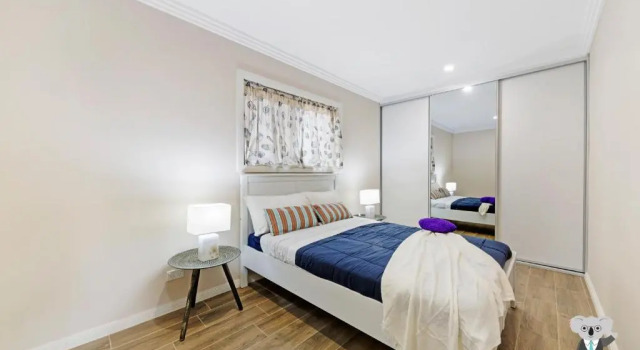 KOZYGURU Arncliffe 3 BED Begonia Cottage With FREE Parking