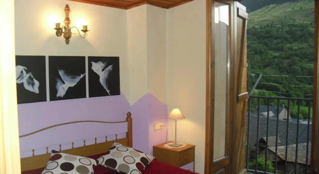 Casa Garbot, Забронировать Отель Дурро Валь-де-Бои