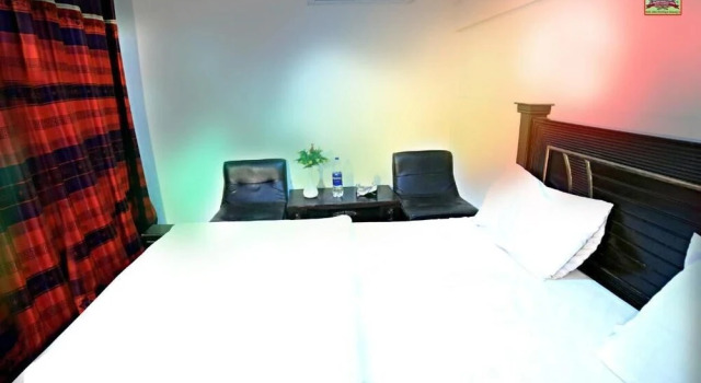 Hotel Royal Inn