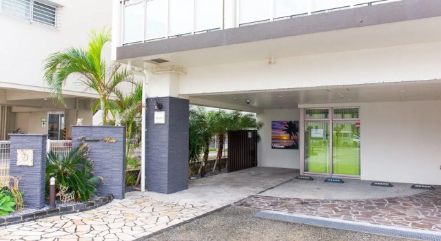 Mr.KINJO PREMIUMHOME in CHATAN 1, Buchen Sie Hotel SPA-Hotels in Okinawa, in der Nähe von Sunset-Strand, SPA