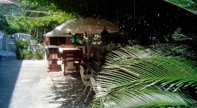 Люкс Deluxe Guesthouse Lidija
