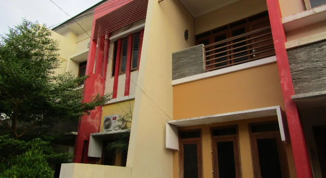 Rumah Keita Syariah, Book Hotel Hoteller i Banguntapan med parkering, Parkering