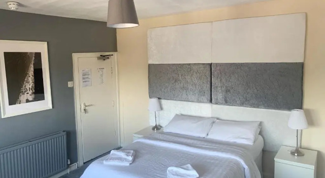 Номер Deluxe STIFFORD CLAYS FARM HOTEL