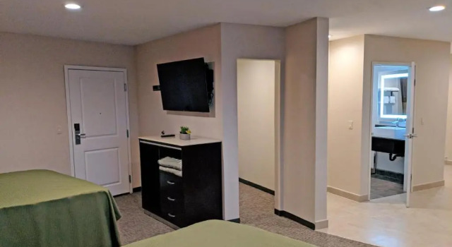 Номер Deluxe Epic Hotel