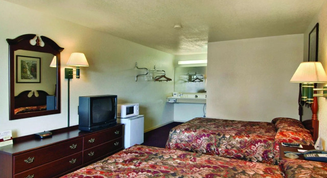 El Rancho Motel, Prenota Motel Hotel a Missouri con parcheggio, Parcheggio