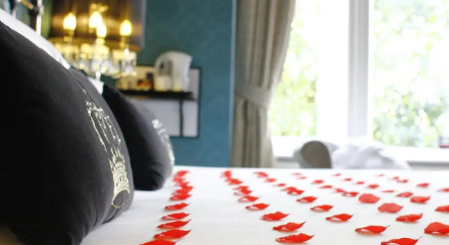 Люкс The Victoria Hotel Manchester by Compass Hospitality