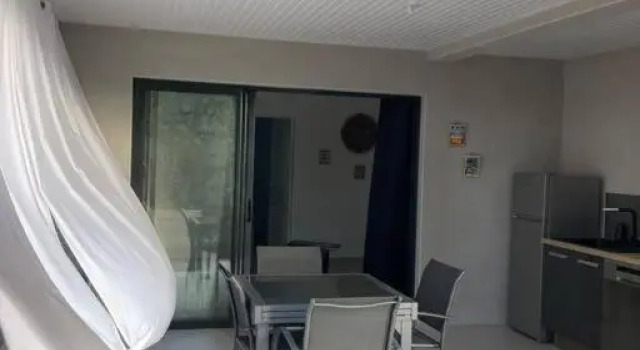 Kaz'Antillaise Appt Avec Piscine Ti Maeva 3/4P. Le Lamentin, Prenota Hotel Hotel a Fort-de-France con piscina, Piscina