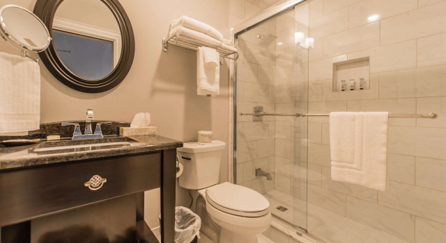 Четырёхместный номер Standard Idlewyld Inn & Spa