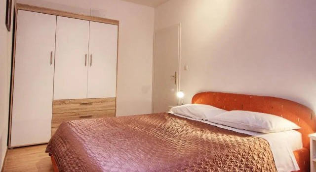 Apartment Villa Mare2 with pool, sea view and hydromassage