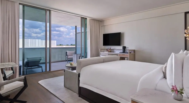 Номер Superior The St. Regis Longboat Key Resort