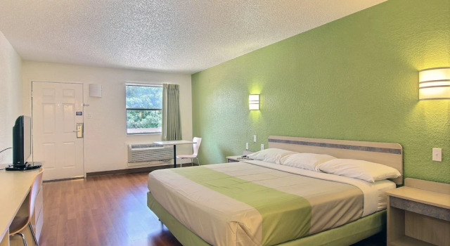 Двухместный номер Standard Motel 6 Austin, TX - Central Downtown UT