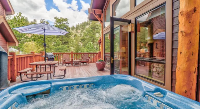 Студия Castle Mountain Lodge