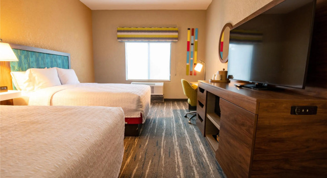 Четырёхместный номер Standard Hampton Inn & Suites College Station