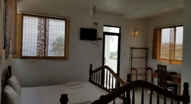 Habitación familiar Estándar con balcón Mirissa height