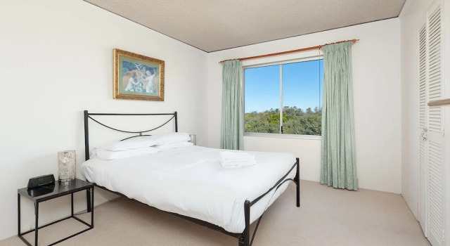 Апартаменты Absolute Water Front Coogee H331