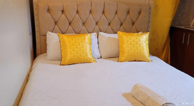 Sunrise Suites