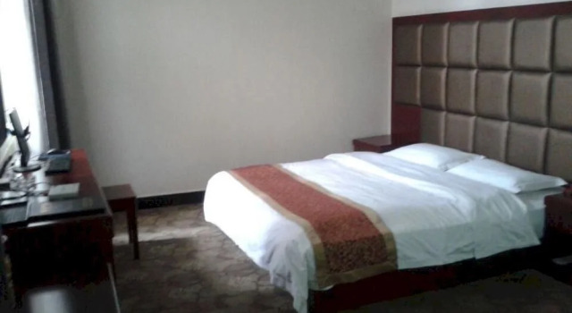 Zhen'an Jinhu Hotel, Book Hotel Zhenan Shaanxi