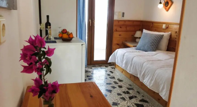 Одноместный номер Standard с балконом и с видом на море Spiros-Soula Family Hotel & Apartments
