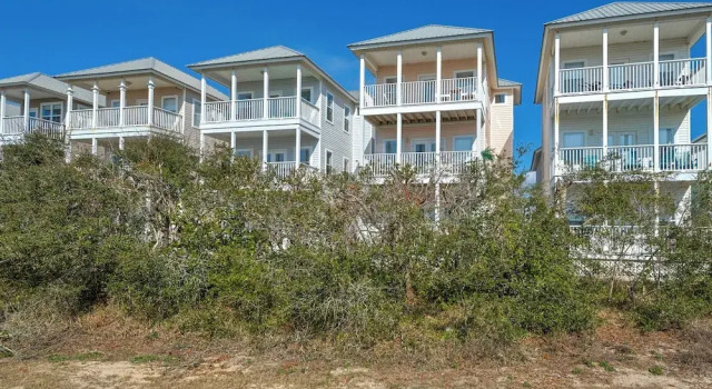 4-bedroom Cottage in Seacrest Beach ~ Gulf Views ~ Community Pool, Book Feriehus Villaer i Seacrest, Villa