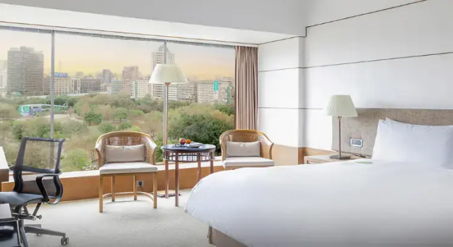 Двухместный номер Standard с балконом Regent Taipei