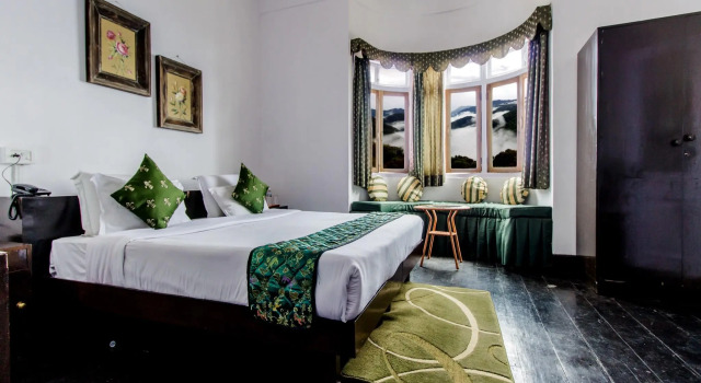 Central Gleneagles Heritage Resort, Varaa Lomakeskus Hotellit West Bengal aamiaisella, Aamiainen