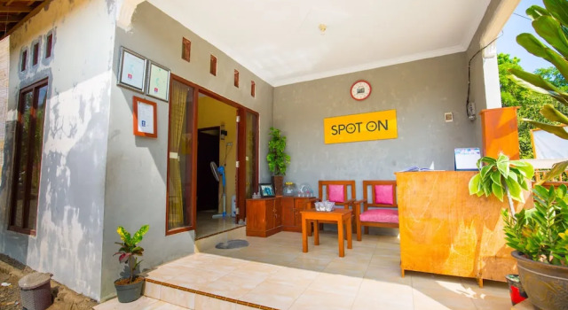 Putri Kuning Residence by OYO Rooms