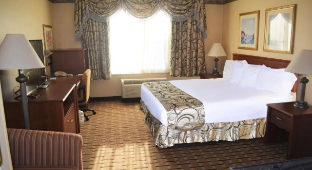 Люкс Baymont by Wyndham Waterford/Burlington WI