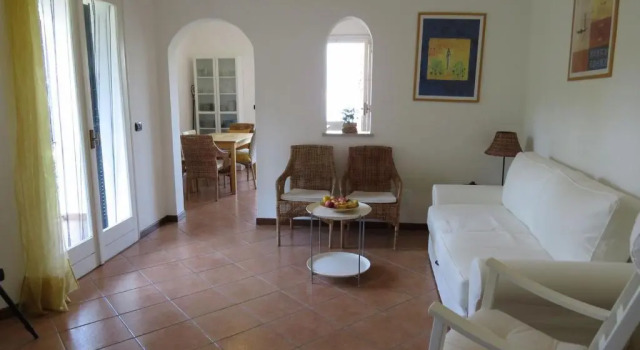 Casa Emilia, Забронировать Отель Луино Provincia di Varese