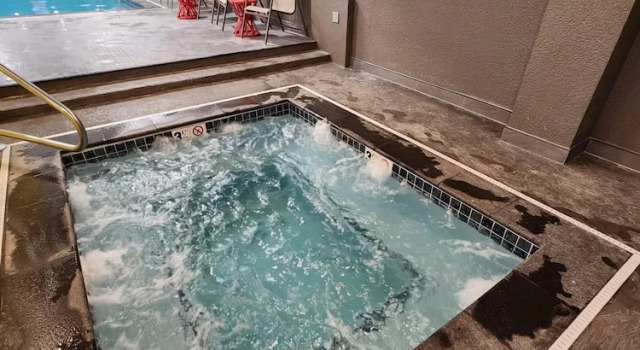 Апартаменты Mt Green Pool Gym Sauna Hot tub Open 3br 2b