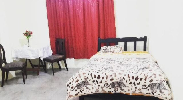 La Esquina de Doña Julia, Prenota Hotel Callao Lima