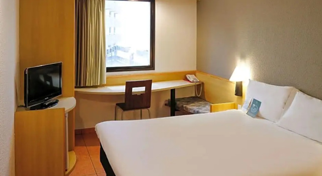 Номер Standard с видом на город ibis Santos Gonzaga Praia