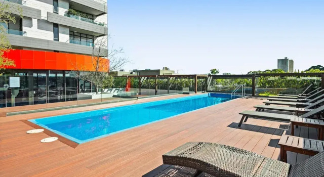 Апартаменты Stylish 2-bed Apartment Near MCG