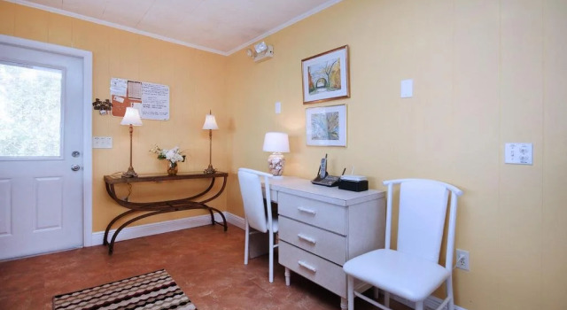 Pelican Beach Beach Front 4 s 4 Br home by RedAwning