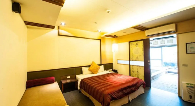 Двухместный номер Standard с видом на горы Grand Orchid Resort Villa
