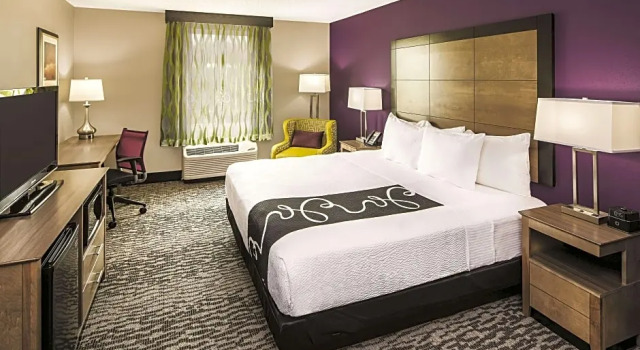 Двухместный номер Standard с видом на город La Quinta by Wyndham Milledgeville