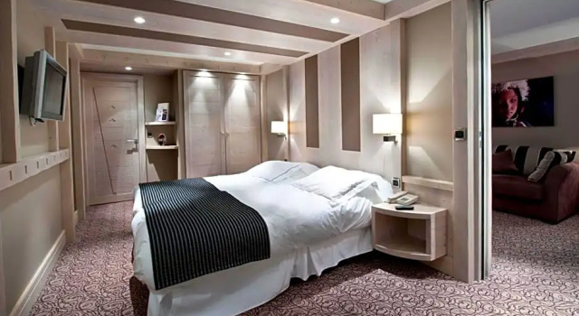 Полулюкс Hôtel Les Sherpas