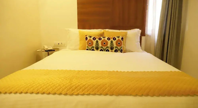 Номер Standard Hotel Hinduja Empire