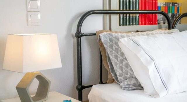 Апартаменты The Roof - Flat Sea View in Aegina Town