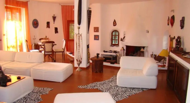 Villa Kaire, Prenota Villa Ville a Lazio, Villa