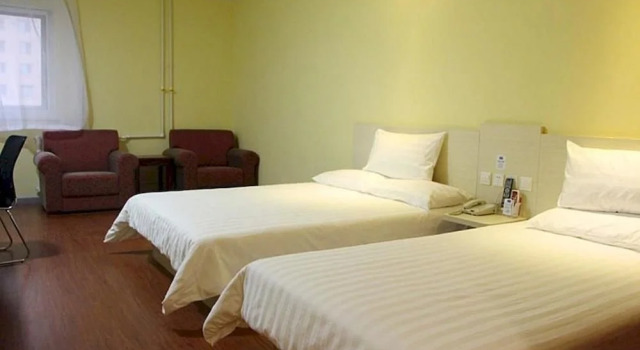 Hanting Hotel Anshan Silong Plaza