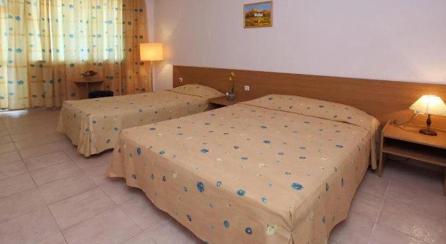 Трёхместный номер Standard Hotel Aurora