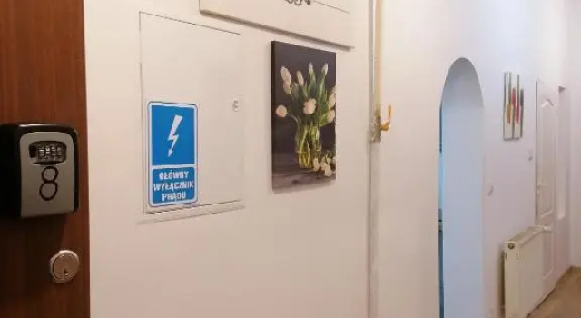 Hostel Tulip - Pokój 2 ze wspólną łazienką i kuchnią, Prenota Ostello Ostelli a West Pomerania, Ostello