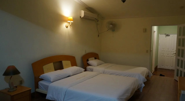 Park Beach Hotel