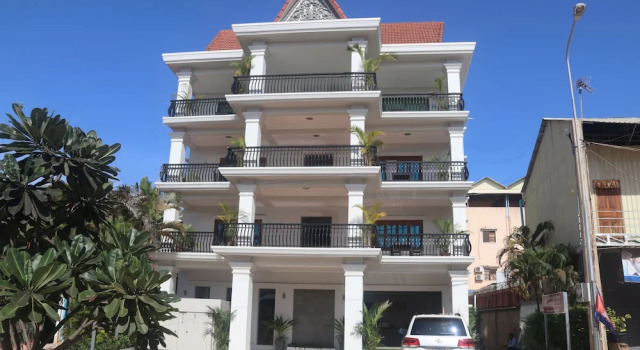 New Riverside Guesthouse